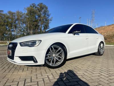 AUDI - A3 - 2016/2016 - Branca - R$ 86.900,00