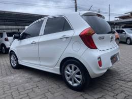 KIA MOTORS - PICANTO - 2014/2015 - Branca - R$ 45.900,00