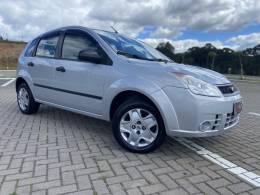FORD - FIESTA - 2009/2010 - Prata - R$ 21.900,00