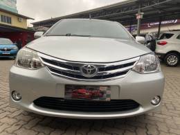 TOYOTA - ETIOS - 2012/2014 - Prata - R$ 37.900,00