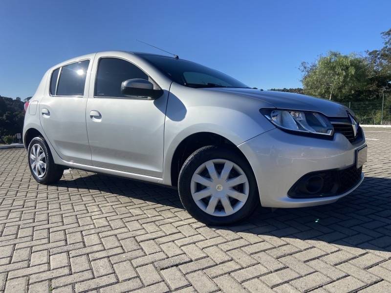 RENAULT - SANDERO - 2016/2017 - Prata - R$ 42.900,00