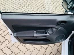 FORD - FIESTA - 2014/2014 - Branca - R$ 31.900,00