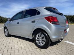 CHEVROLET - ONIX - 2019/2019 - Prata - R$ 48.900,00