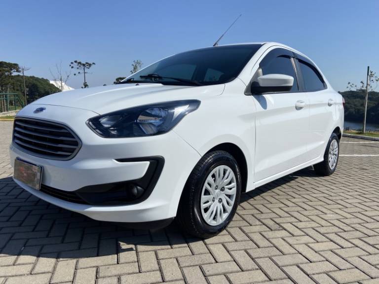 FORD - KA + - 2019/2020 - Branca - R$ 53.900,00