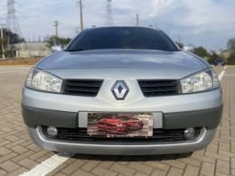 RENAULT - MÉGANE - 2008/2008 - Prata - R$ 26.900,00