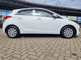 HYUNDAI - HB20 - 2015/2015 - Branca - R$ 44.900,00