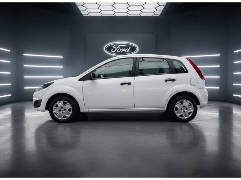 FORD - FIESTA - 2014/2014 - Branca - R$ 31.900,00