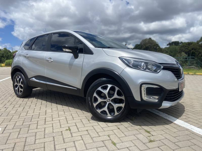 RENAULT - CAPTUR - 2019/2020 - Prata - R$ 77.900,00