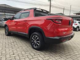 FIAT - TORO - 2016/2017 - Vermelha - R$ 86.900,00