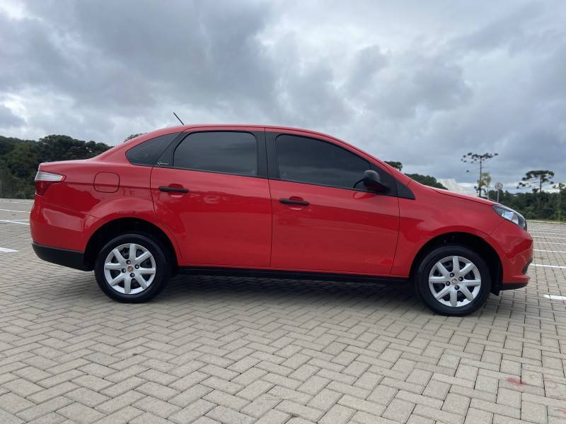 FIAT - SIENA - 2021/2021 - Vermelha - R$ 56.900,00