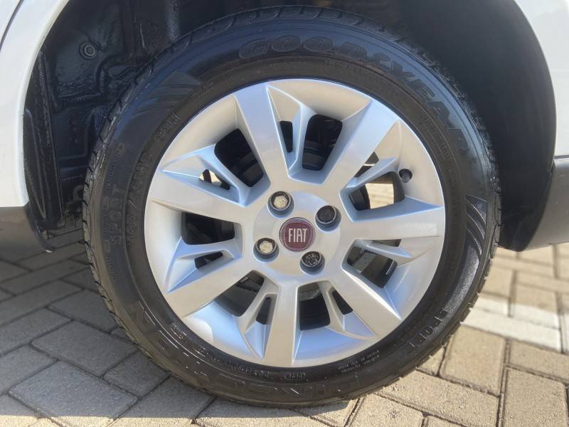 FIAT - SIENA - 2019/2020 - Branca - R$ 51.900,00