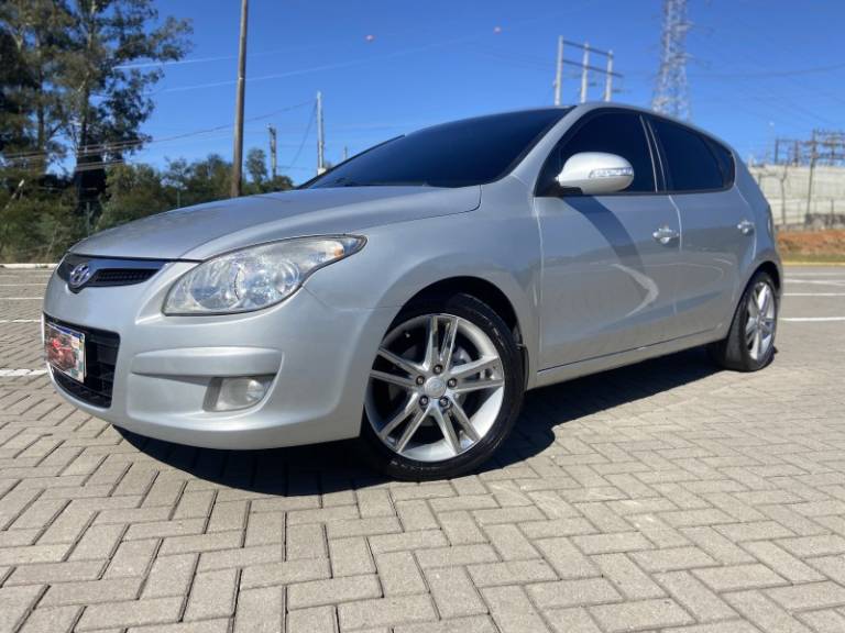 HYUNDAI - I30 - 2009/2010 - Prata - R$ 42.900,00