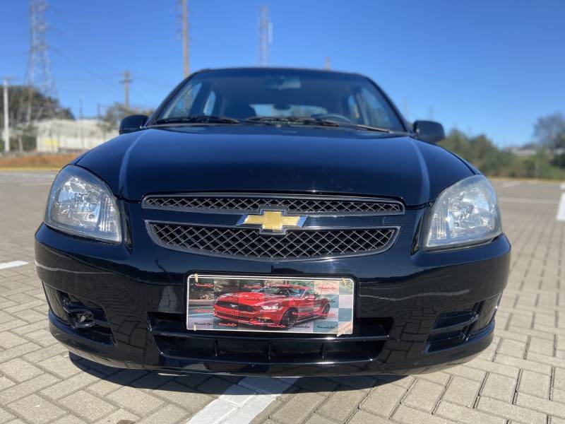 CHEVROLET - CELTA - 2011/2012 - Preta - R$ 28.900,00