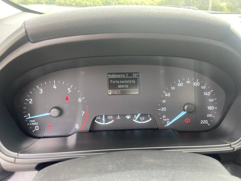 FORD - ECOSPORT - 2019/2020 - Branca - R$ 71.900,00